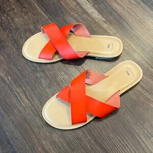 GAP Criss Cross Sandals Women's Size 9 Weathered Red Faux Leather Slides Flats